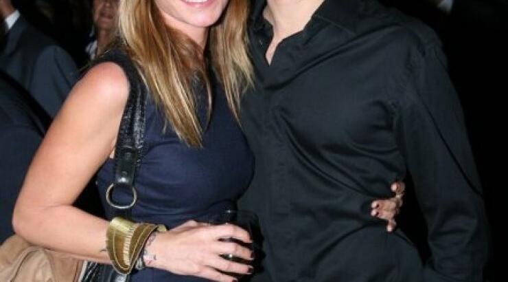 Αποστόλης Τότσικας: Η πιο τρυφερή φωτογραφία έχοντας στην αγκαλιά του το γιο του!