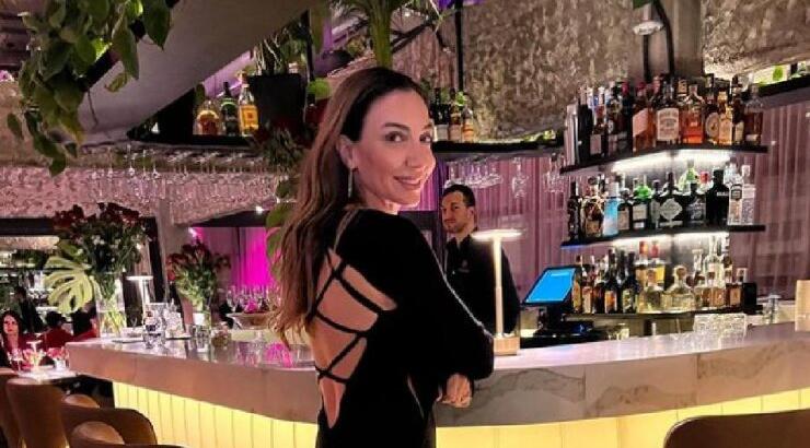 Το Friday outfit της Δέσποινας Τζιαπούρα που αξίζει να αντιγράψεις