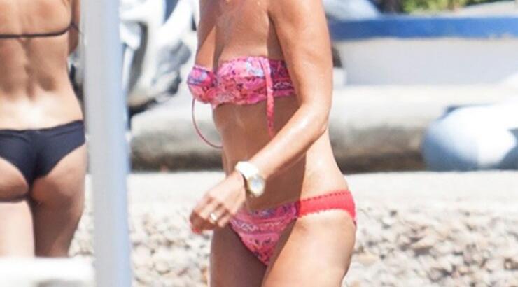 Νατάσα Καραμανλή: Αποκαλύπτει τα μυστικά για τέλεια σιλουέτα στα 49 της χρόνια!