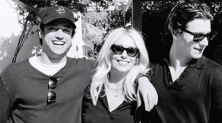 Μαρία Μπακοδήμου: «Τα κορίτσια των παιδιών μου είναι σαν να είναι κορίτσια μου» [βίντεο]