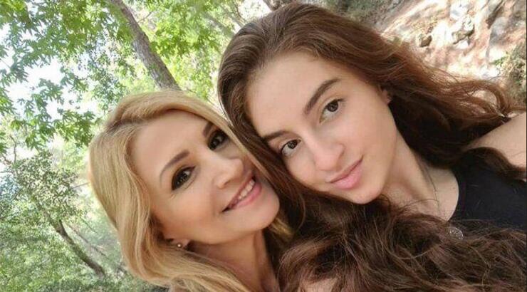 Κατερίνα Μηλιώτη: Τα ξεχωριστά στιγμιότυπα με την κόρη της στην Αθήνα [εικόνες]