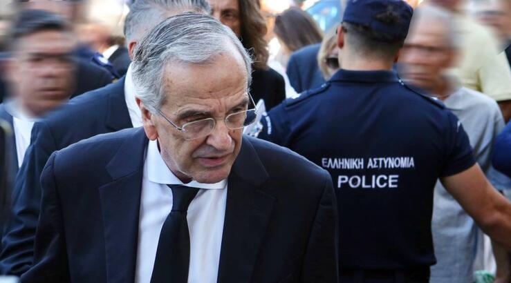 Ο σπαρακτικός επικήδειος του Σαμαρά: «Ευχαριστώ τον Θεό που μας έδωσε αυτό το δώρο έστω για 34 χρόνια»