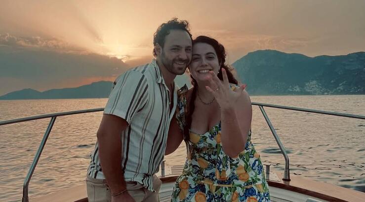 Στέφανη Χαραλάμπους: Η γνωριμία με τον σύντροφό της και η ρομαντική πρόταση γάμου [βίντεο]