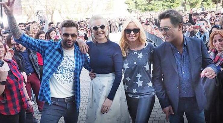 Η αντικατάσταση προσώπου στο X-Factor 