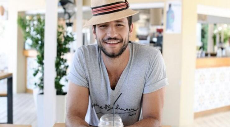 Ο Ευθύμης Ζησάκης θα είναι «Μες στην Καλή χαρά»