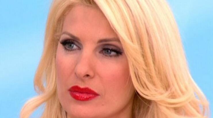 Ελένη Μενεγάκη: Αποχώρησε συνεργάτης της λίγο πριν την πρεμιέρα