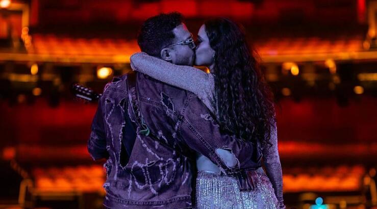 Ελληνίδα τραγουδίστρια δέχθηκε πρόταση γάμου και μόλις το αποκάλυψε 