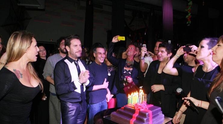 Γιώργος Μαζωνάκης: Έτσι γιόρτασε τα 42α γενέθλια του!