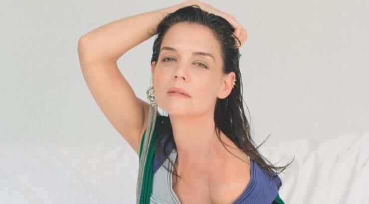 Katie Holmes: Σου δείχνει το πιο hot φυσικό hair look