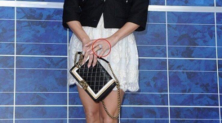 Αρραβωνιάστηκε η Jennifer Lopez κρυφά;