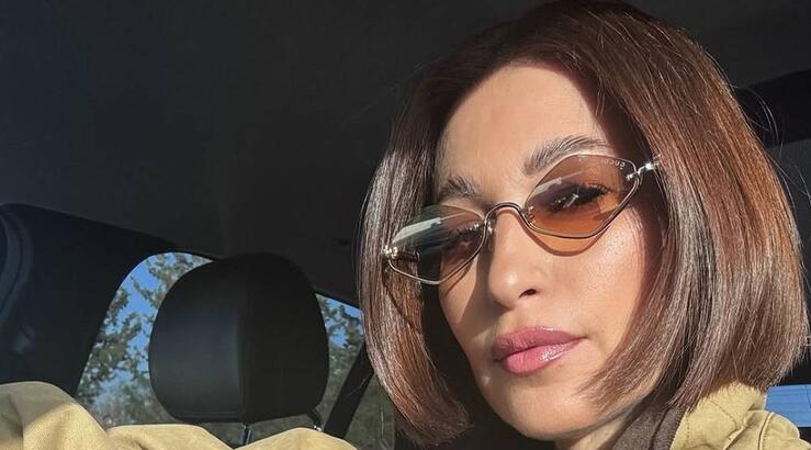 Βαρβάρα Νικολακάκη: Με το σύνολο που πρότειναν και οι street stylers στην εβδομάδα μόδας στο Παρίσι