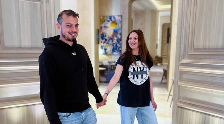 Έγκυος η Ιωάννα Λαμπροπούλου – Η ανακοίνωση λίγα λεπτά μετά την έλευση της νέας χρονιάς 