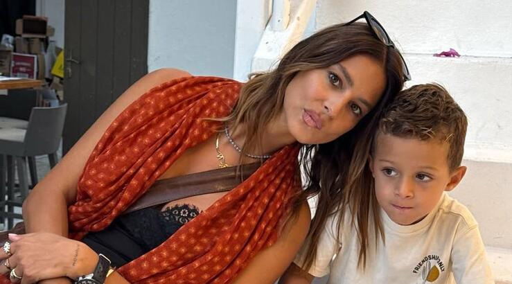 Κωνσταντίνα Ευριπίδου: Ο γιος της μπήκε στην κουζίνα και τους ετοίμασε το βραδινό [βίντεο & εικόνα]