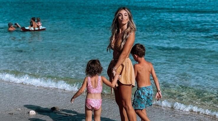 Aθηνά Οικονομάκου: "Τα παιδιά μου δεν έχουν περάσει δυσκολίες... ζουν σε ένα σύννεφο" [βίντεο]