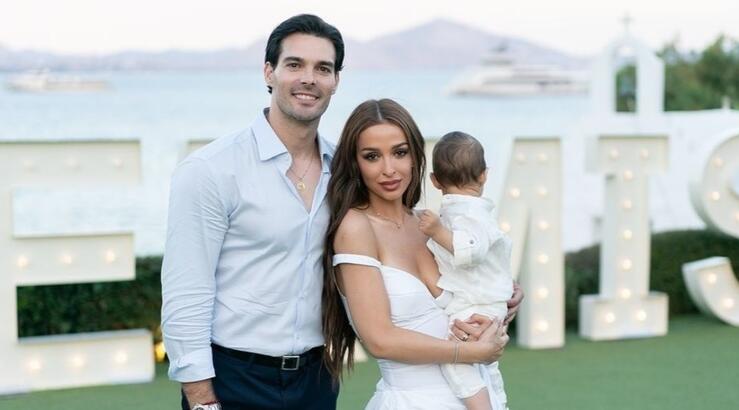 Στο νοσοκομείο ο Alberto Botia - H εικόνα μέσα από το δωμάτιο