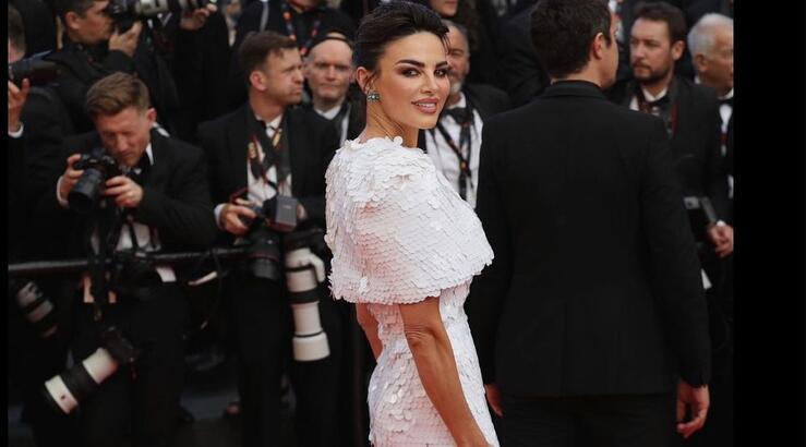 Ramona Filip – Χριστιάνα Αριστοτέλους: Τα λαμπερά beauty looks τους στο 77ο Φεστιβάλ Καννών