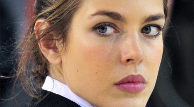 Charlotte Casiraghi: Γέννησε ένα υγιέστατο αγοράκι!