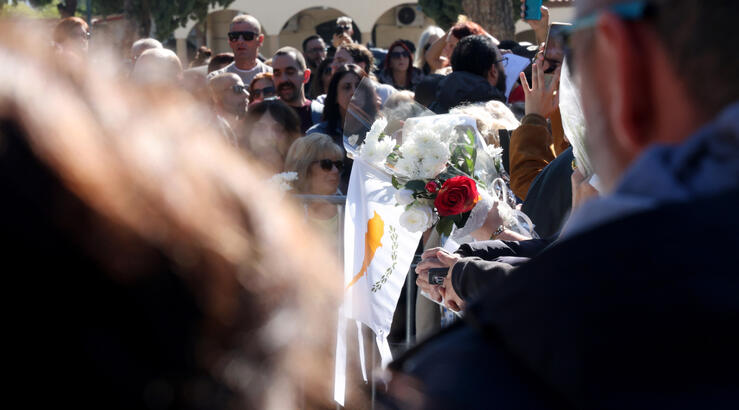 Θαυμαστές του Μαζωνάκη από Κύπρο στο μνημόσυνό του 