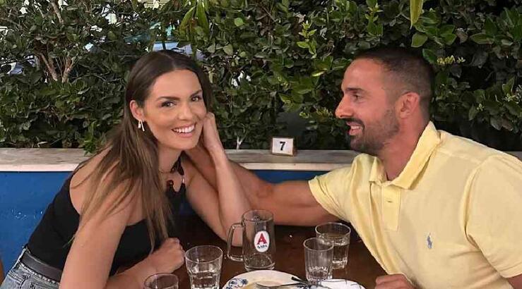 Κρίστη Αγαπίου: Φωτογράφισε τον σύζυγό της να ταΐζει τον νεογέννητο γιο τους 