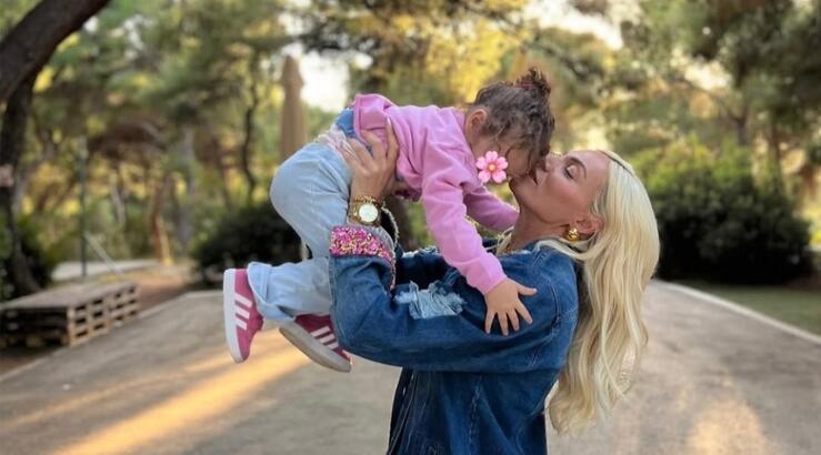 Ιωάννα Μαλέσκου: Μάθαμε πότε θα γίνει η βάφτιση της δίχρονης κόρης της [βίντεο]