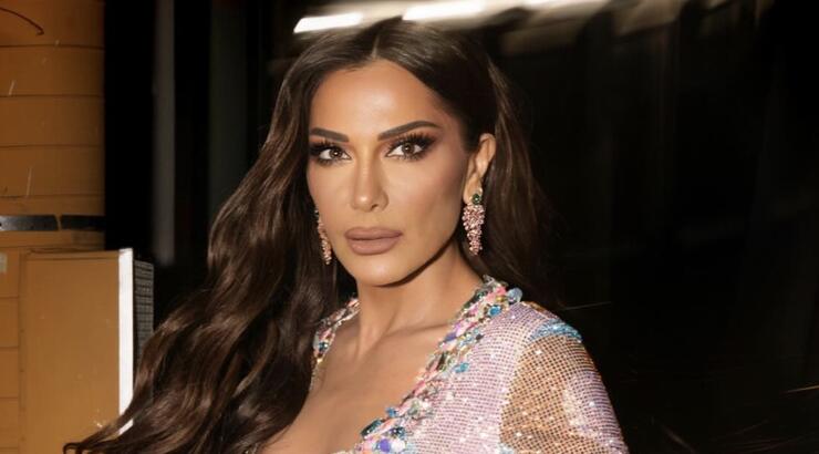 Βανδή: «Δεν θα τραγουδούσα ποτέ μπροστά από φωτογραφία του σφαγέα των Ελλήνων»