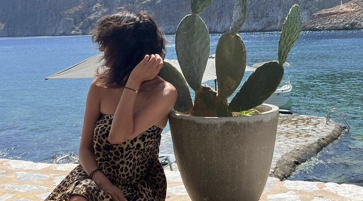 Δακρυσμένη ηθοποιός κυπριακής σειράς: «Δεν παντρεύομαι γιατί ο πατέρας μου δεν είναι πια στη ζωή»