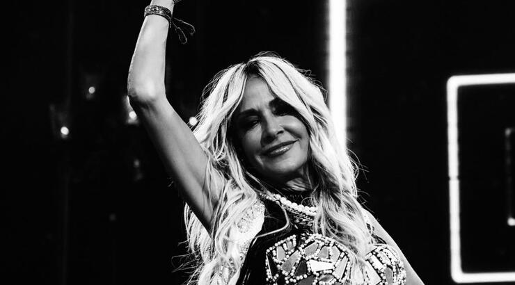 Ελληνίδα παρουσιάστρια αποκάλυψε πως την μπέρδεψαν με την Άννα Βίσση