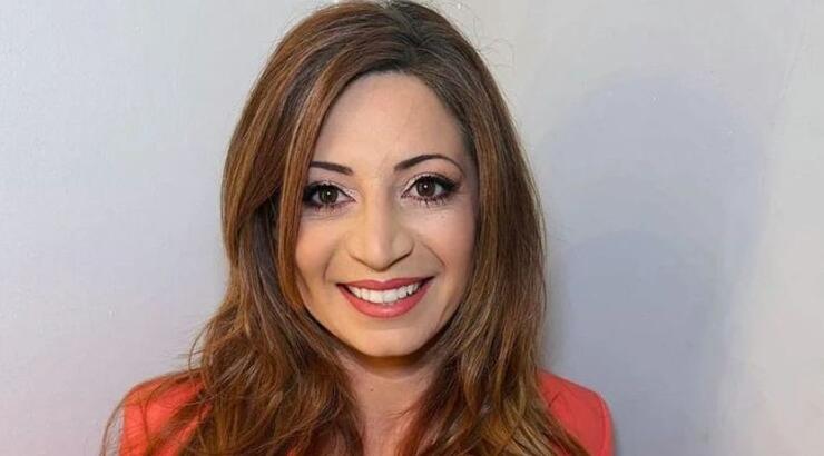 Xριστιάνα Αρτεμίου: Ποζάρει σε σπάνια στιγμιότυπα με ολόσωμο μαγιό σε πολυτελές resort της Πέγειας