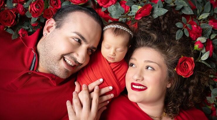 Έξαλλοι Μαυρίκιος και Ιλάειρα: «Tόσο έκθεση του μωρού όμως για τα likes σας; Πόσο λυπηρό»