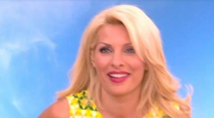 Ελένη Μενεγάκη: Έστειλε χαιρετίσματα στον… Μάκη