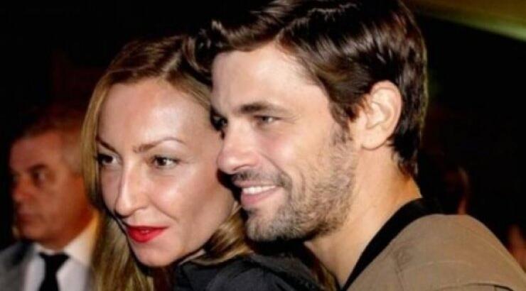 Αποστόλης Τότσικας: «Η Ζέτα Μακρυπούλια ήταν εκείνη που επέμενε στη Ρούλα να αγοράσει νυφικό»