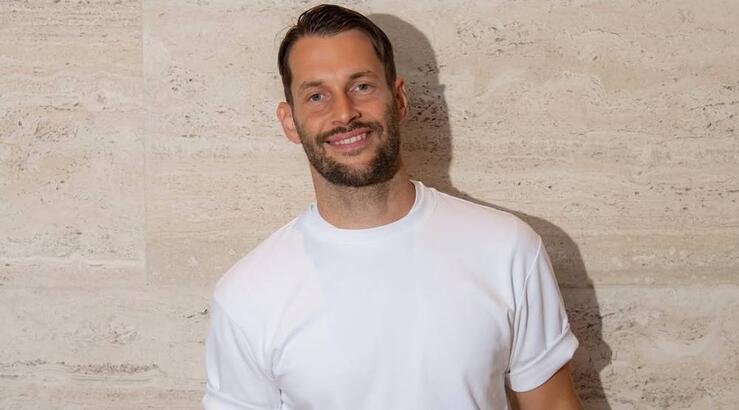 Jacquemus: Σχεδίασε πιτζάμες για τους επιβάτες της πρώτης θέσης της Air France