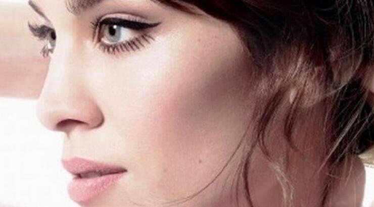 Τα σωστά βήματα για να βάλετε eyeliner