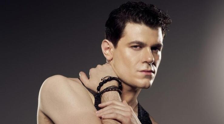 Οι πρώτες δηλώσεις του Theo Evan μετά την ανακοίνωση της συμμετοχής του στην Eurovision [βίντεο]