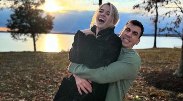 Φειδίας Παναγιώτου - Στυλιάνα Αβερκίου: Μαζί στην Αθήνα - Η έξοδος τους στον Σάκη Ρουβά [εικόνες & βίντεο]