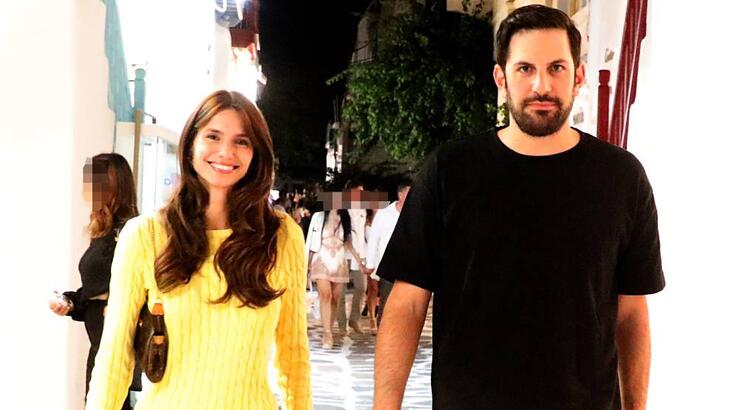 Ηλιάνα Παπαγεωργίου: Όσα αποκάλυψε για τη γνωριμία της με τον σύντροφό της, Γιάννη Καραβασάνη [βίντεο]