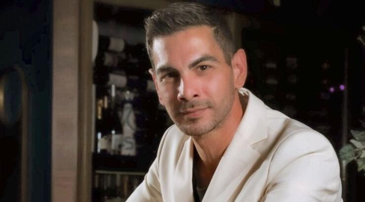 Σταύρος Κωνσταντίνου: Η εξόρμηση και τα παιχνίδια στη θάλασσα με τον γιο του [εικόνα]