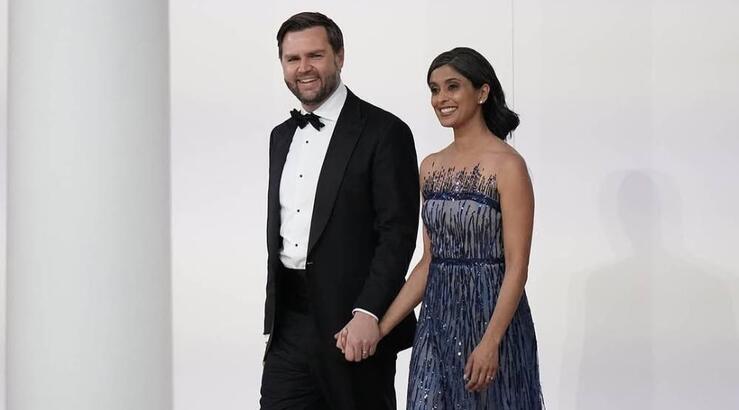 Second Lady: H Usha Vance είναι το next door style icon που αναζητούν οι Αμερικανοί