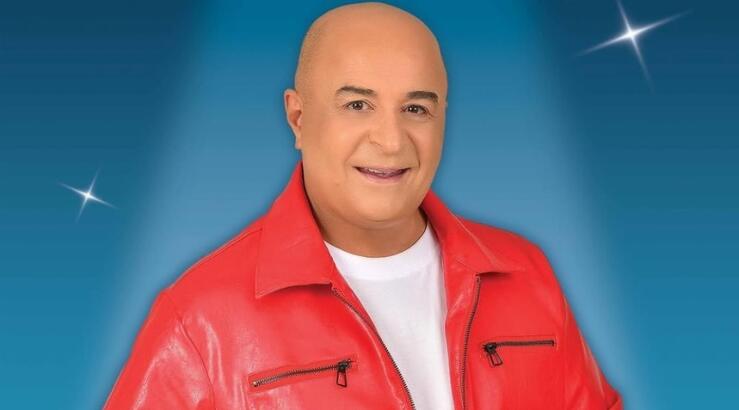 Μάρκος Σεφερλής: "Σκηνοθετώ τον εαυτό μου, γιατί δεν μπορούν να ελέγξουν το σαρωτικό ταλέντο μου" [βίντεο]