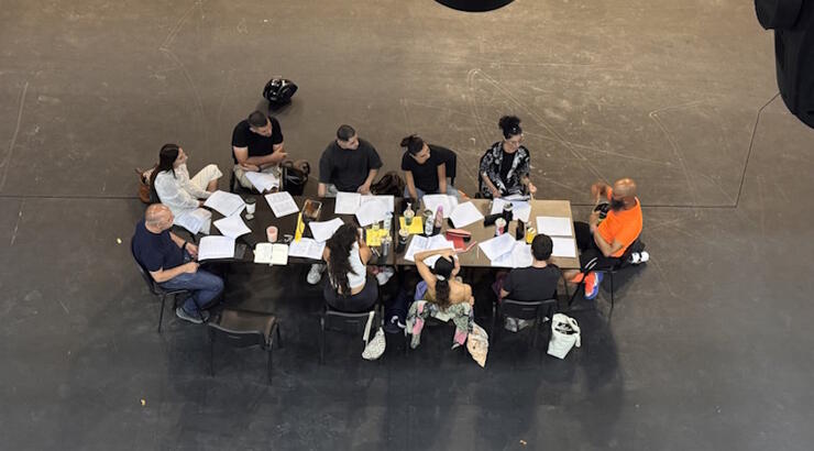 Ξεκίνησαν οι σκανδαλιές του «Τρελαντώνη» στο Διεθνές Φεστιβάλ Λευκωσίας 2025