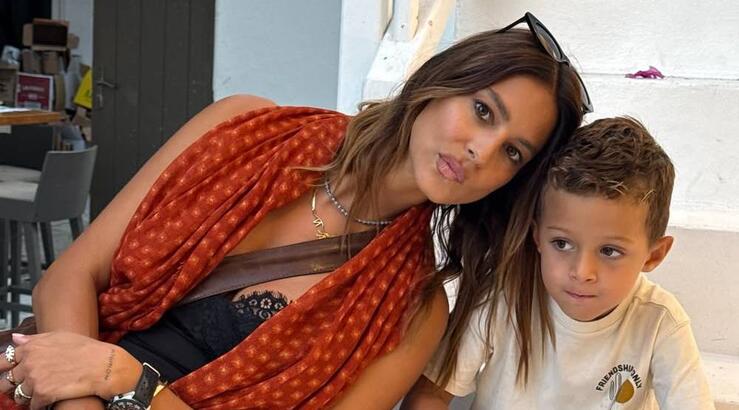 Ευριπίδου: Η γλυκιά ανάρτηση με τον γιο της που φτιάχνει μόνος του το πρωινό του [βίντεο]