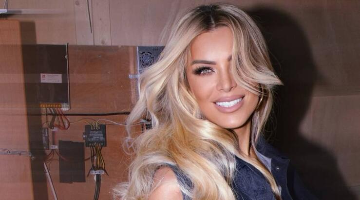 Κατερίνα Καινούργιου: Εμφανίστηκε στην εκπομπή με τις παντόφλες της [βίντεο]