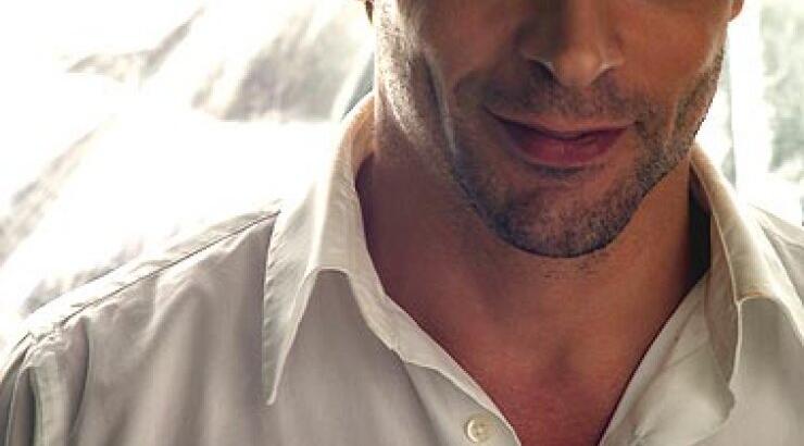 «Σέβομαι την ανάγκη των ανθρώπων να μαθαίνουν ασήμαντα πράγματα για μένα»