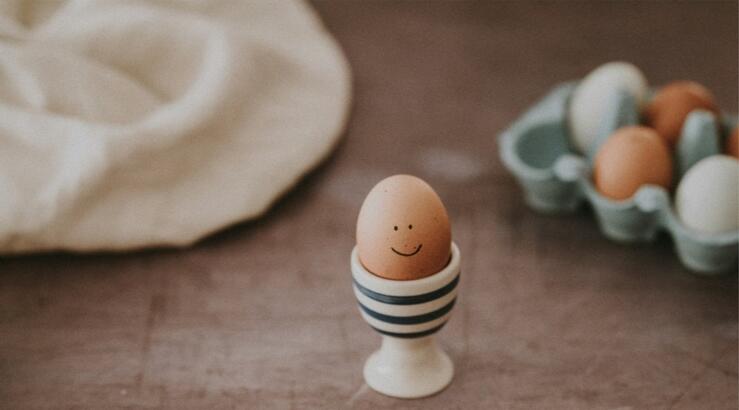 Γιατί δεν χρειάζεται να πετάς τον κρόκο από τα αυγά