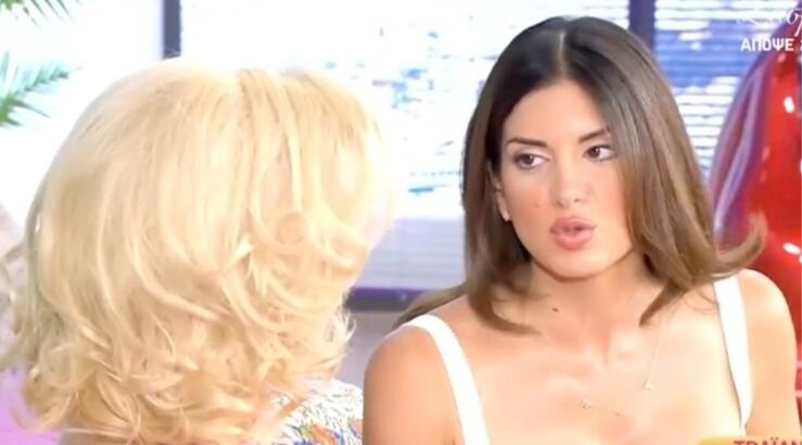 Kόμπλαρε η Σταματίνα Τσιμτσιλή: Ελληνίδα ηθοποιός της έκανε πρόταση γάμου [βίντεο]