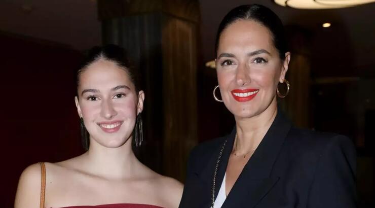 Ρία Μουρατίδου: Η πρώτη συνέντευξη της 18χρονης κόρης της Νόνης Δούνια