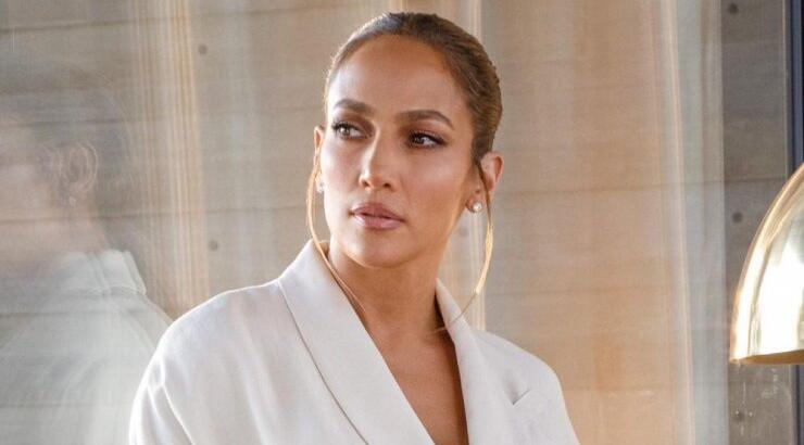 Jennifer Lopez: Έτσι φροντίζει την επιδερμίδα της μετά τη γυμναστική 