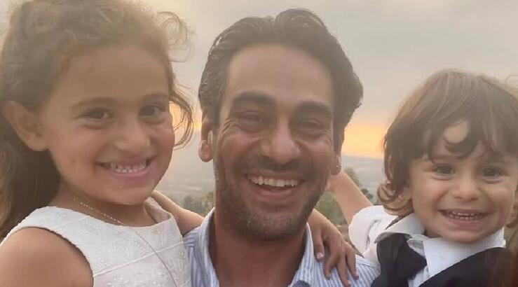 Ανδρέας Τσέλεπος: Η χαριτωμένη αντίδραση της κόρης του όταν τον αναγνωρίζουν στον δρόμο [βίντεο]