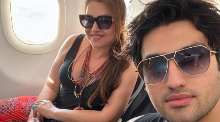 Δημήτρης Σχοινάς: Τρολάρει την αντίδραση της μητέρας του όταν αργεί να γυρίσει στο σπίτι [βίντεο]