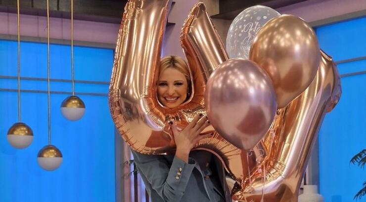 Χριστιάνα Αριστοτέλους: Οι εικόνες που πόσταρε από τα γενέθλια της στο στούντιο